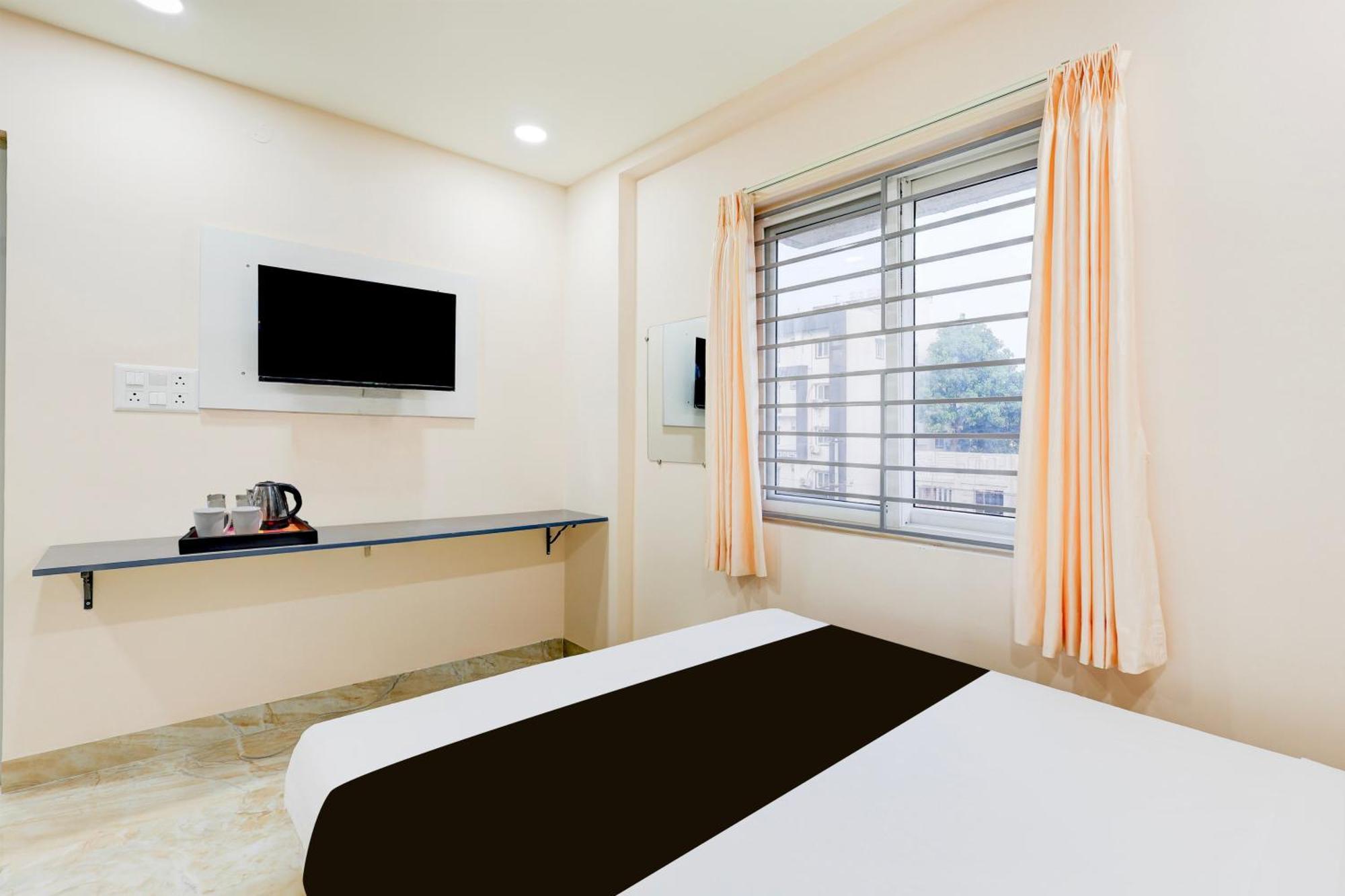 Super Townhouse Mvp Sector With Kailasagiri Hill View Pedda Waltair Buitenkant foto