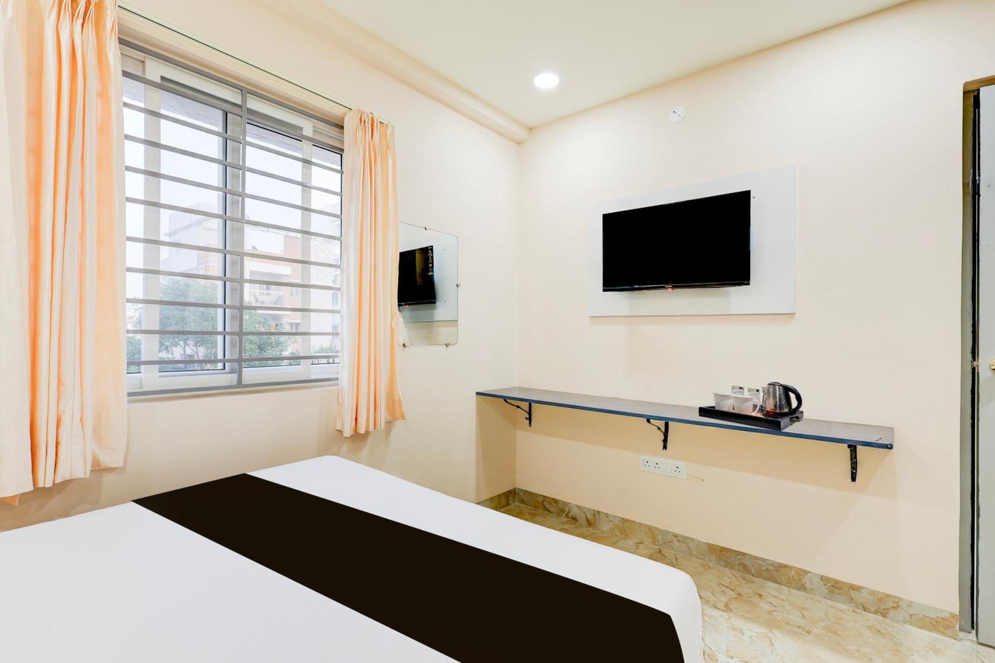 Super Townhouse Mvp Sector With Kailasagiri Hill View Pedda Waltair Buitenkant foto